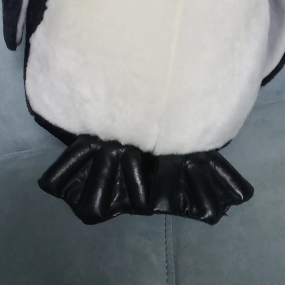 SeaWorld Plush Penguin Toy - Picture 6 of 10